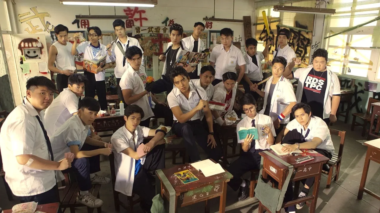 Mengenal Film Our Times: Nostalgia Remaja yang Bikin Baper